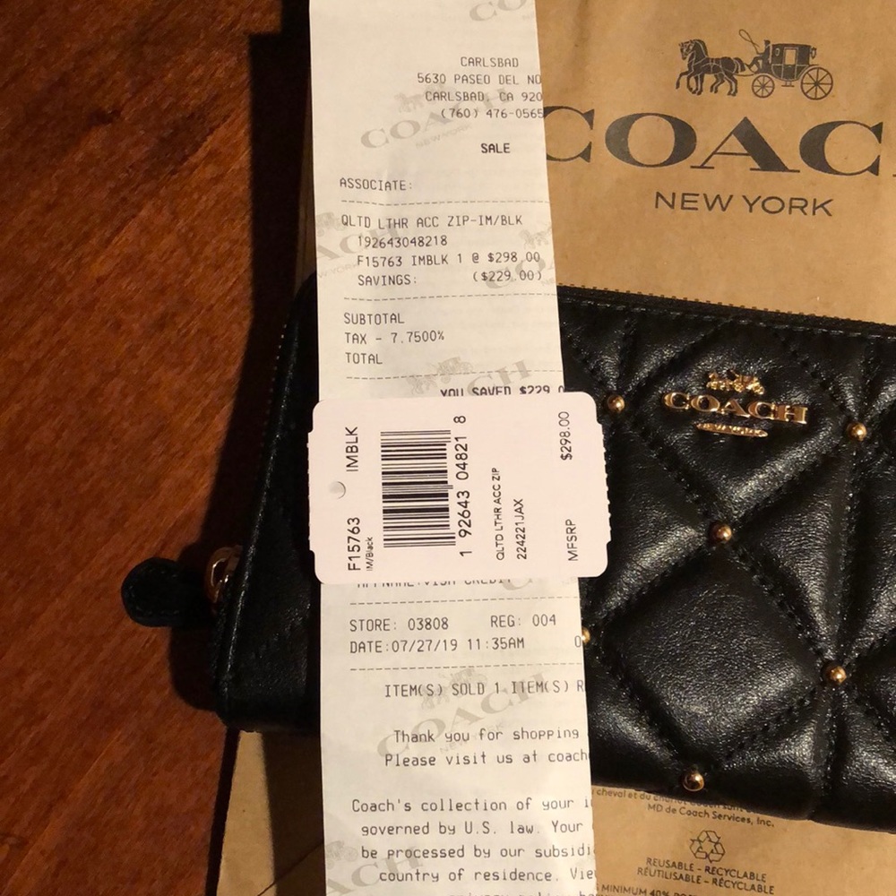 ♦️SOLD♦️Coach Leather Wallet or Small Clutch - Picture 8 of 8
